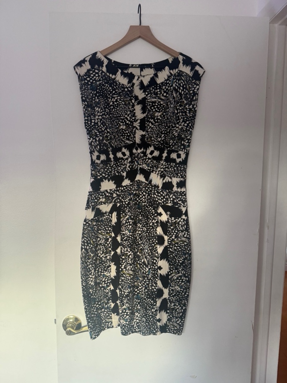 Diane Von Furstenberg Black and White Printed Midi Dress